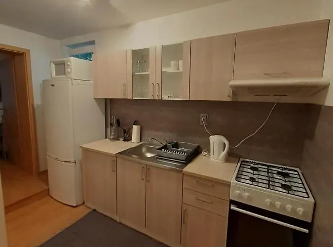 Apartamento Laumar 2 *